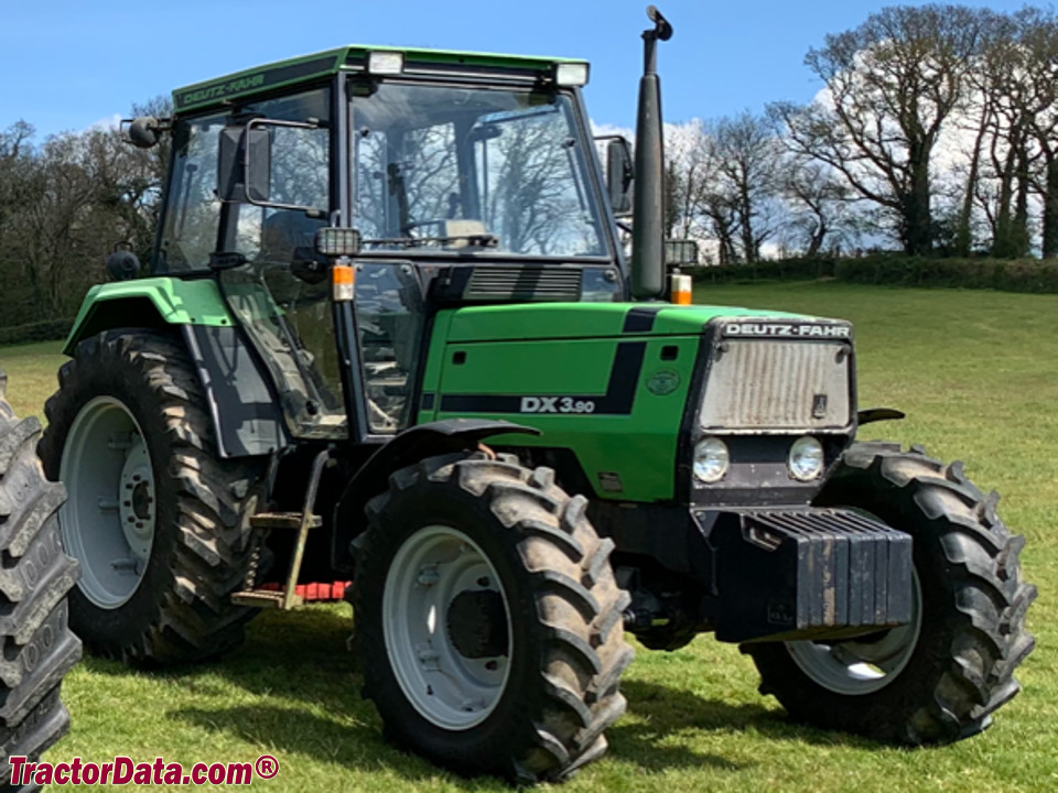 Deutz-Fahr DX 3.90