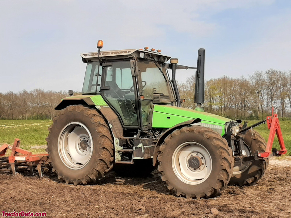 Deutz-Fahr AgroStar 6.08, right side.