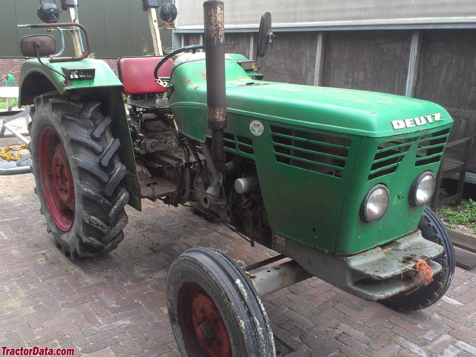 Deutz D 3006 – Wikipedia