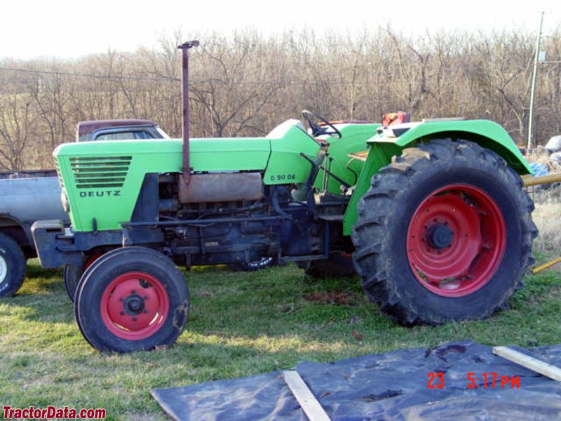 Deutz D 9006