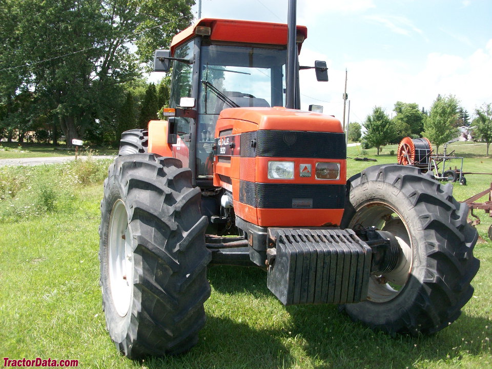 AGCO Allis 8630.