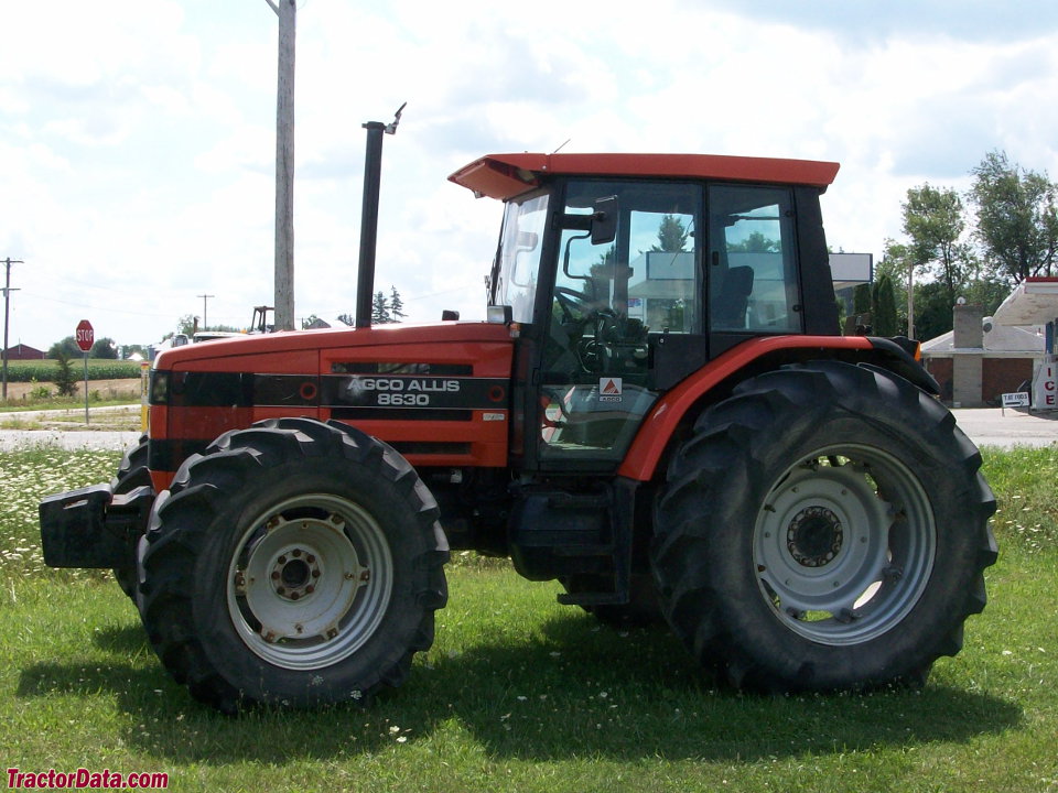 AGCO Allis 8630.