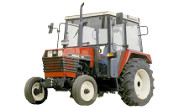 UTB/Universal 533 tractor photo