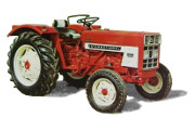 International Harvester 323 tractor photo