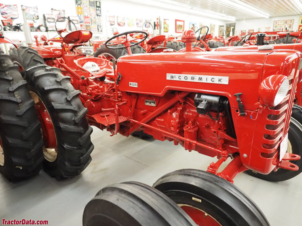 International Harvester D-324