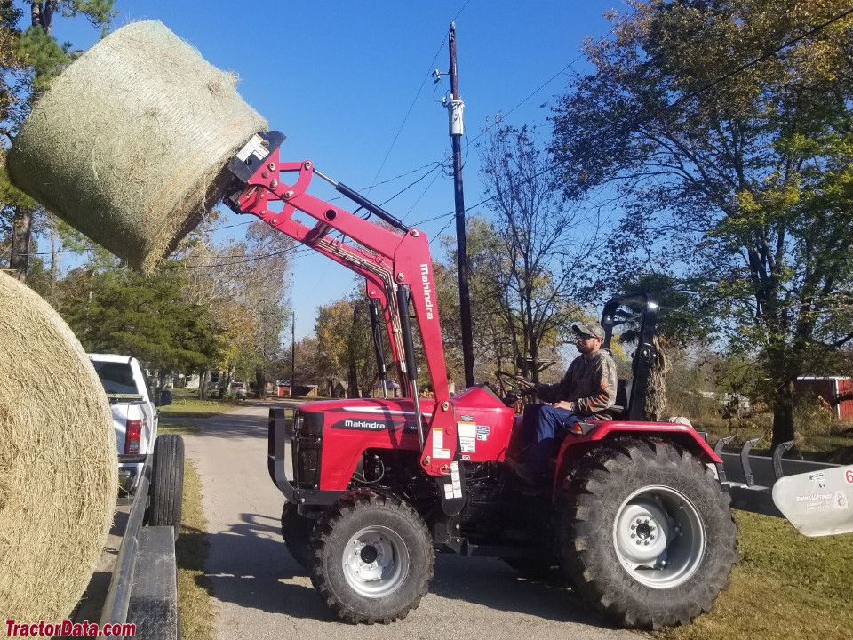 Mahindra 4540, left side.