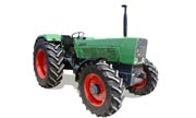 Fendt Favorit 4S tractor photo