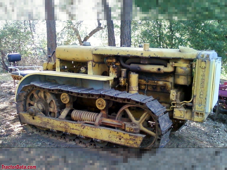 1937 Caterpillar model RD4.