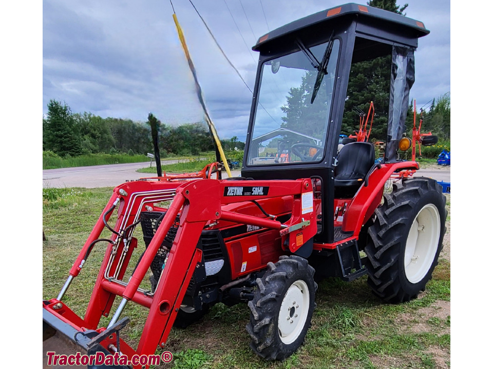 Zetor C47L with front-end loader.