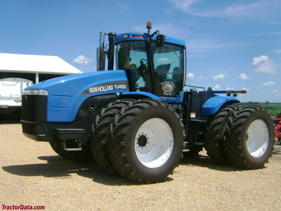 New Holland TJ450