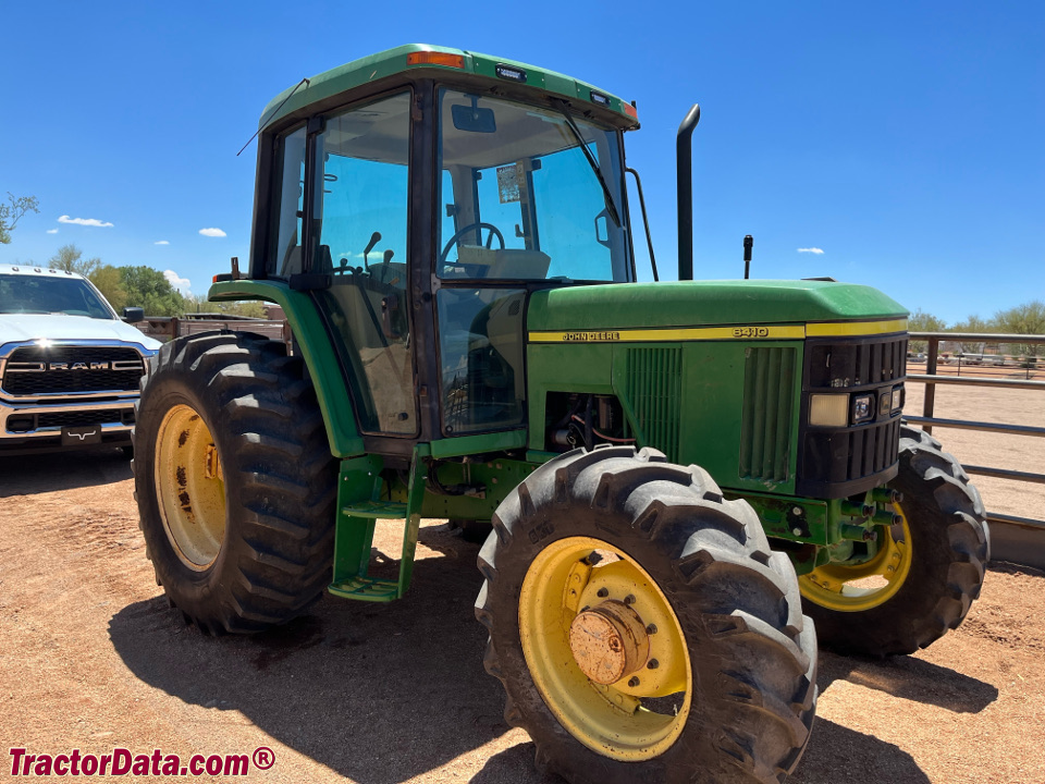 John Deere 6410