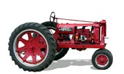 Farmall F-14 tractor photo