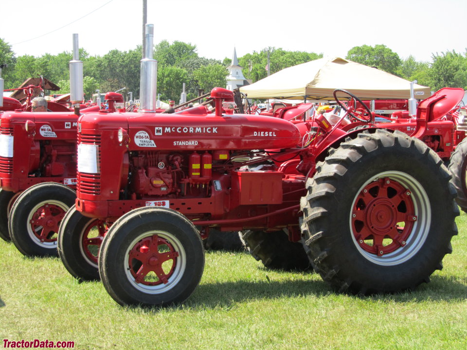 McCormick-Deering Super WD-6TA.