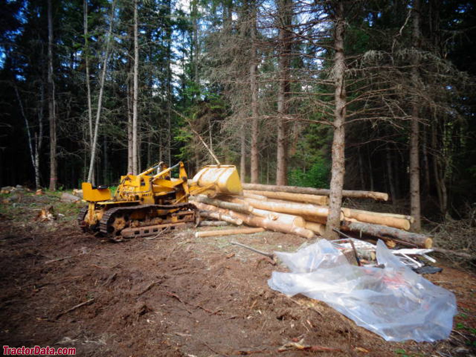 International T-5 with loader, right side.