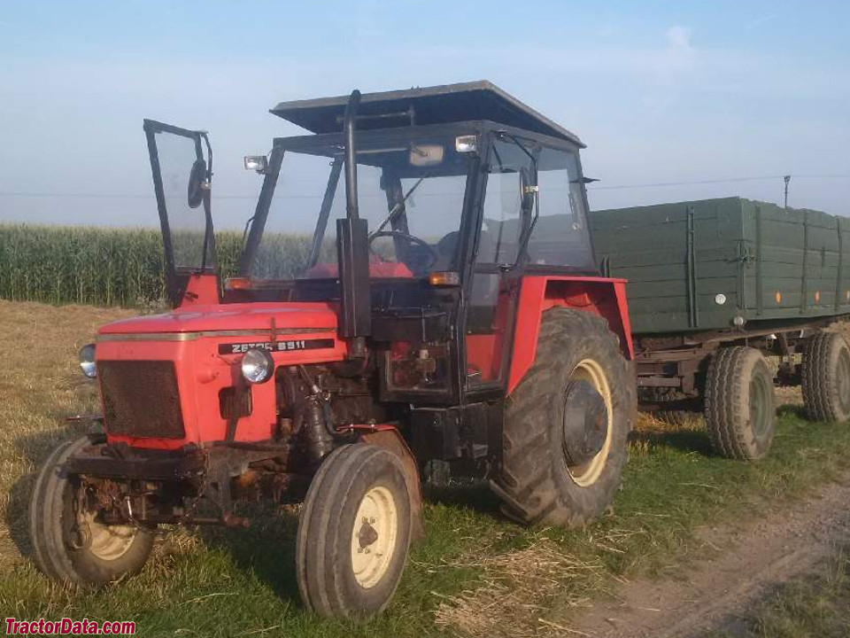 Zetor 6911