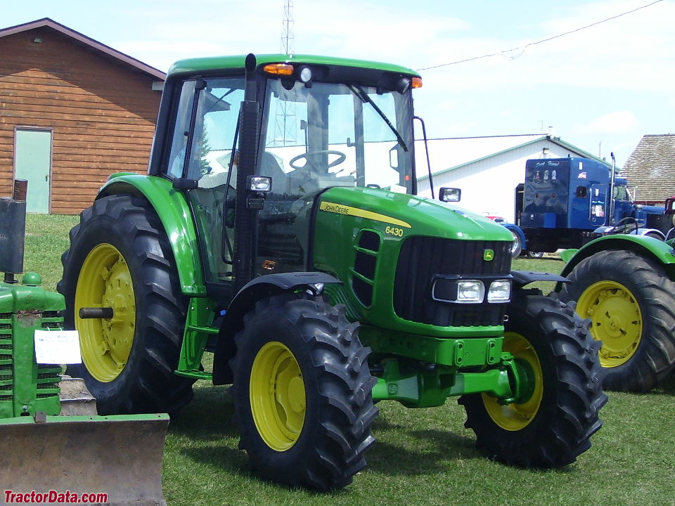 John Deere 6430