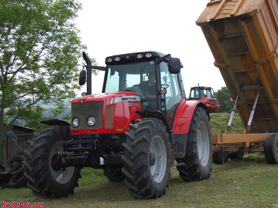 Massey Ferguson 5470