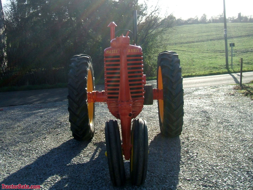 Massey-Harris Challenger