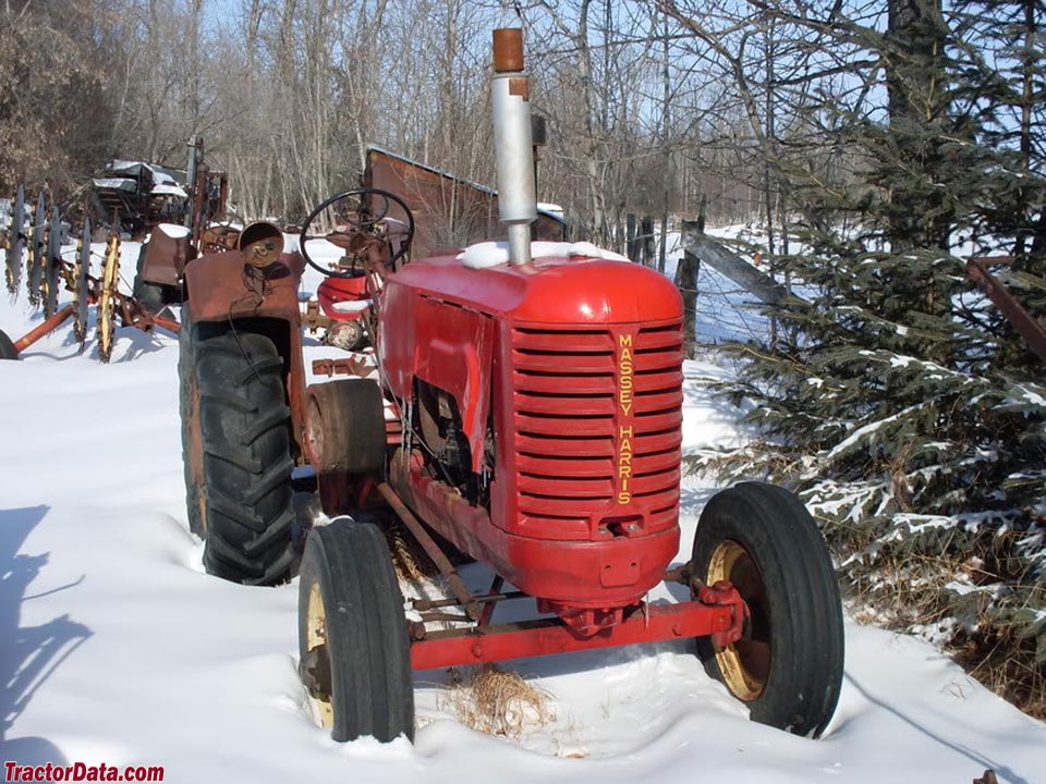 Massey-Harris 201