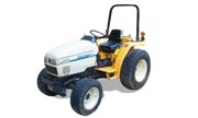 Cub Cadet 7235 tractor photo