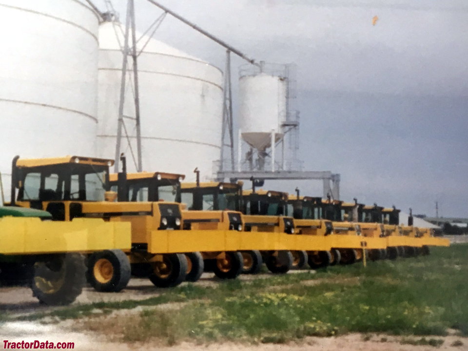 Chamberlain 4280 tractors for shunting grain railcars.