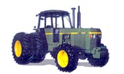 Chamberlain 4690 tractor photo