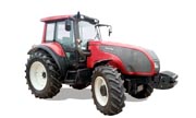 Valtra T140 tractor photo