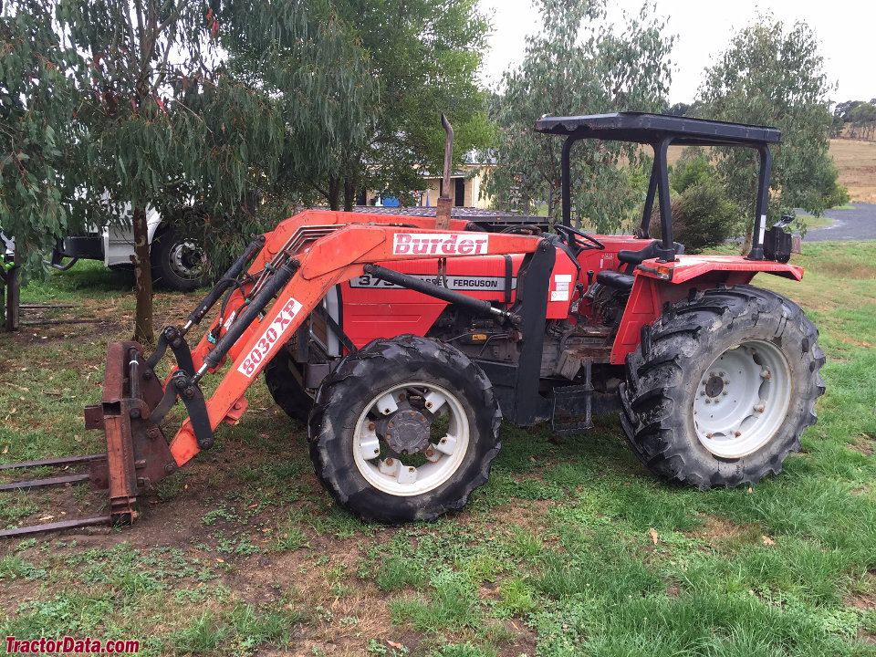 Massey Ferguson 373