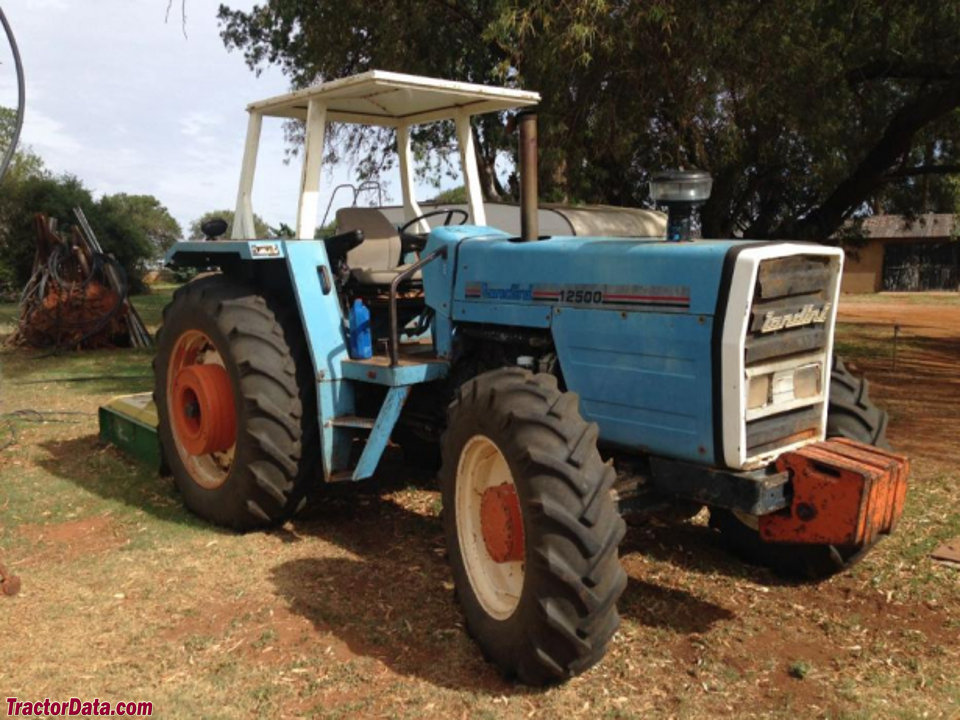 Landini 12500 from South Africa, using the ADE-branded engine.