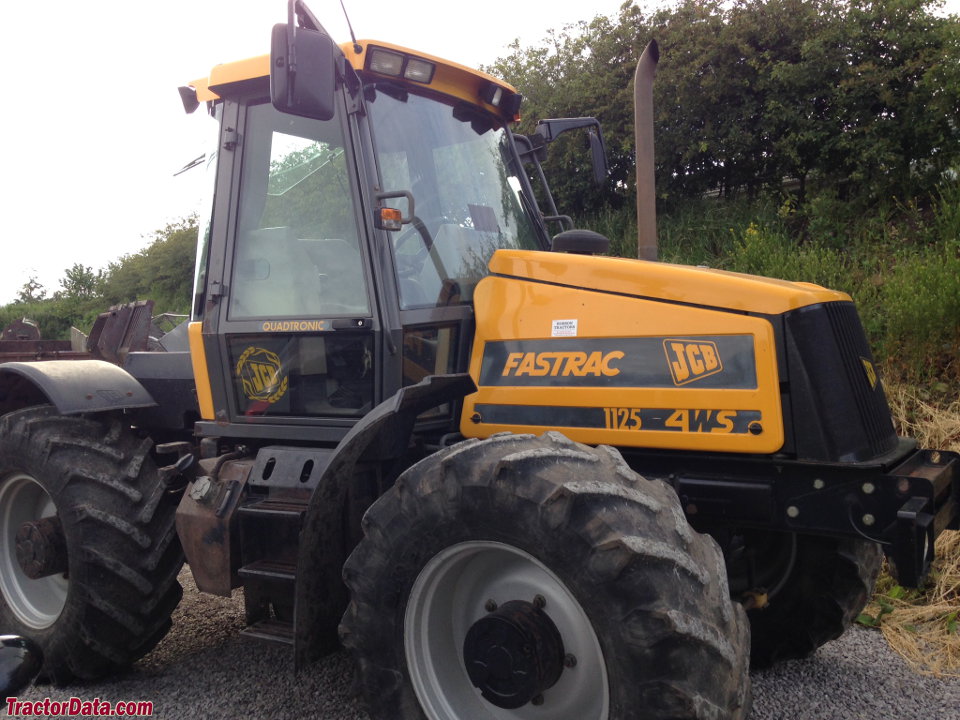 JCB Fastrac 1125, right side.