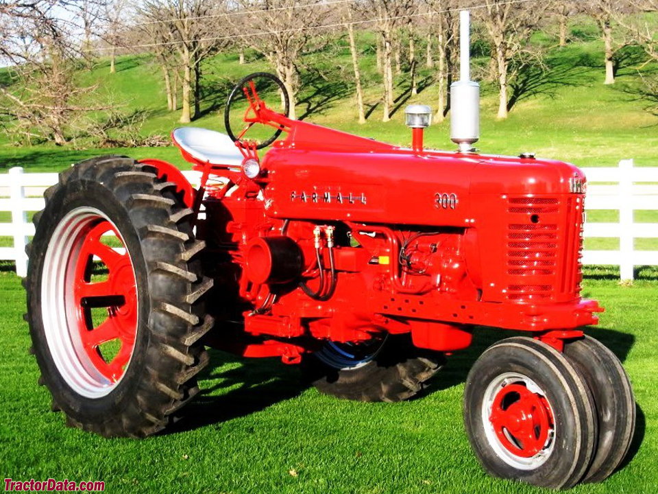 Farmall 300