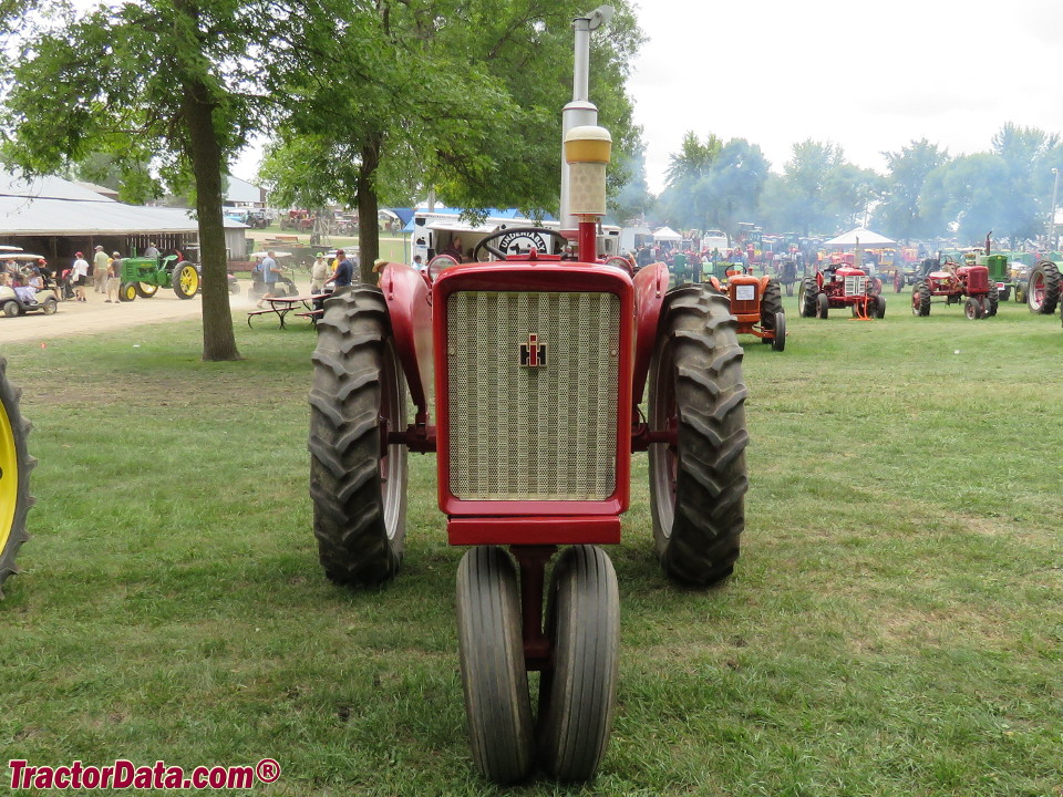 Farmall 404