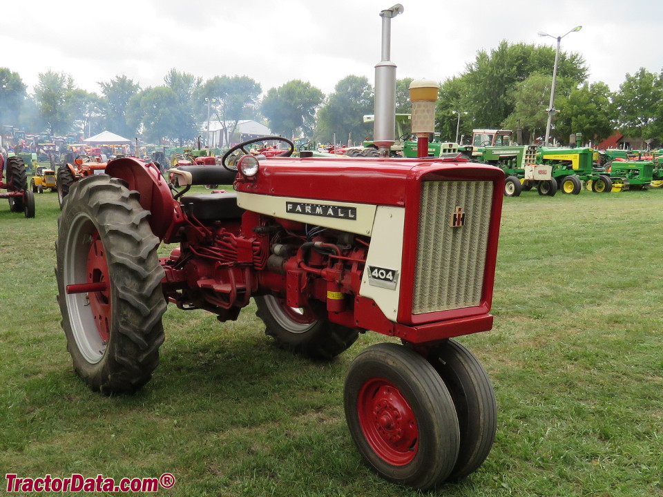 Farmall 404