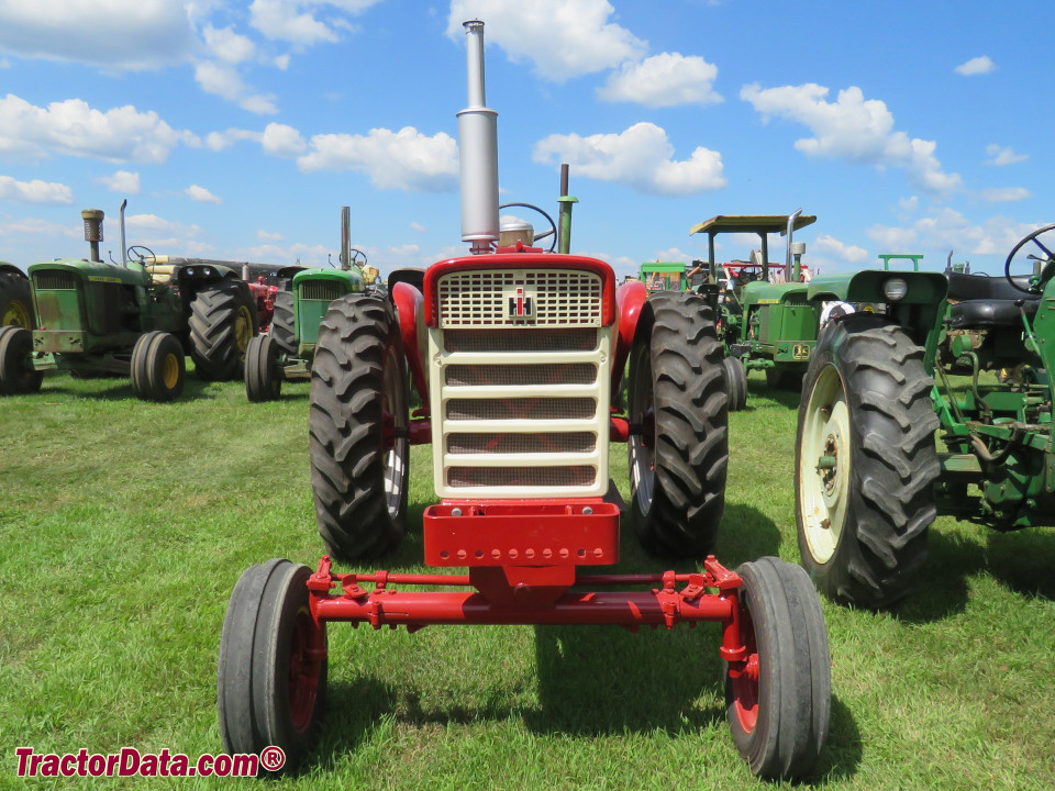 International Farmall 460 row-crop tractor with wide front end.