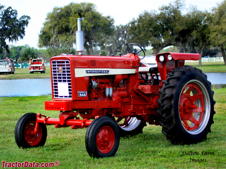 Farmall 544, left side.