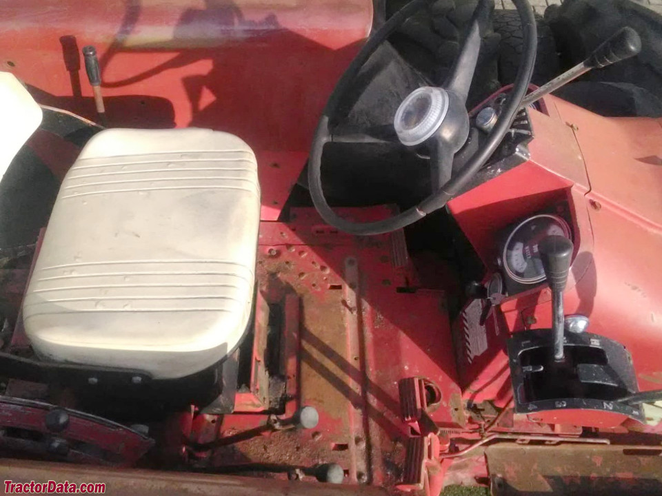 View of the operator station on the Farmall 1256.