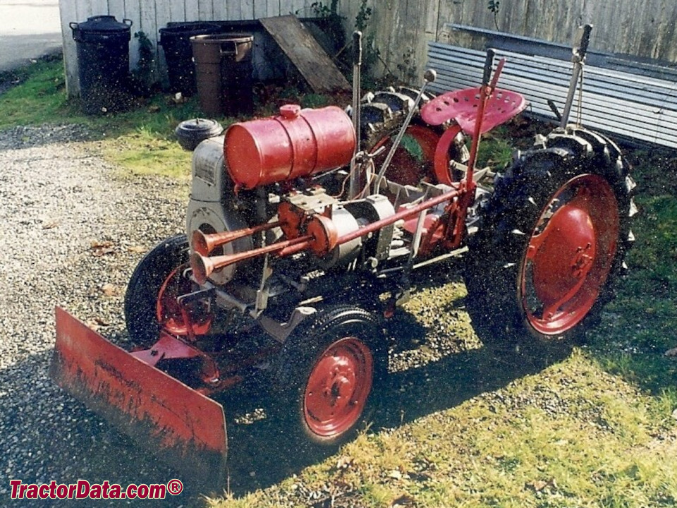 Early Gibson model SD tractor, left side.