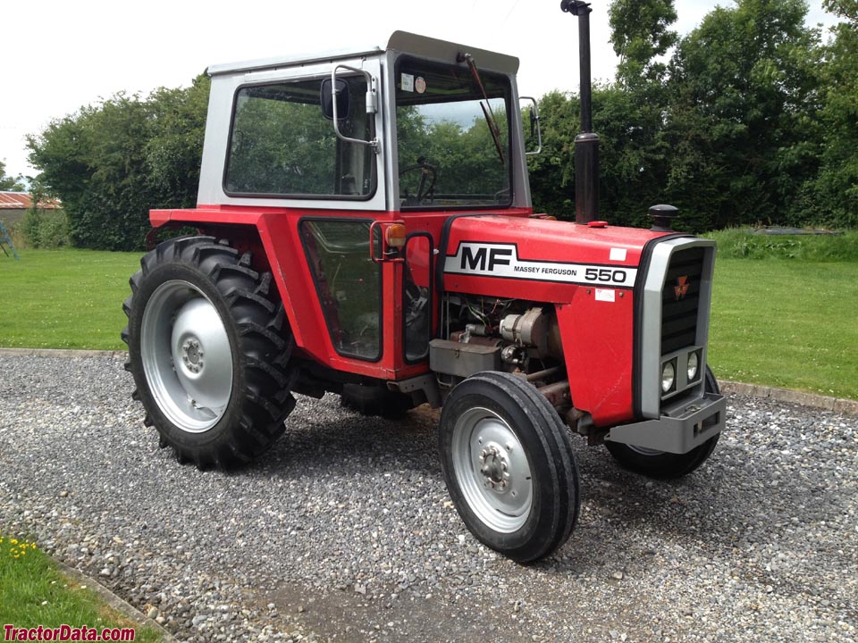 Massey Ferguson 550