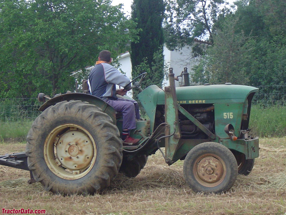 John Deere 515