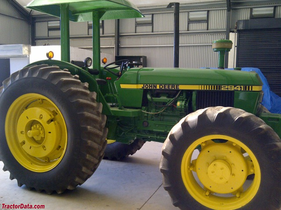 John Deere 2941