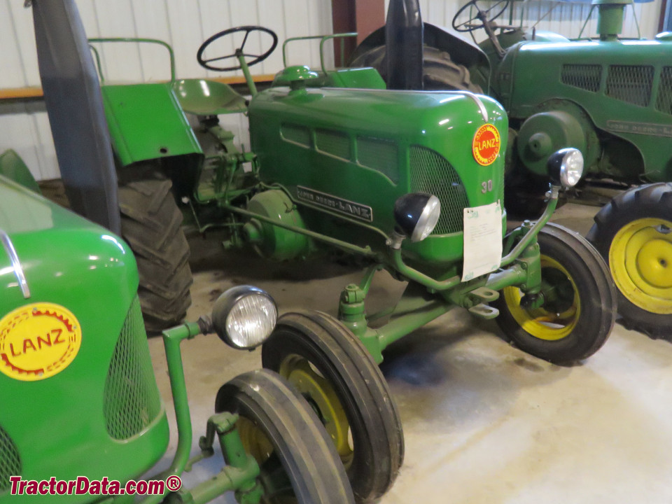 John Deere - Lanz D2816 tractor.