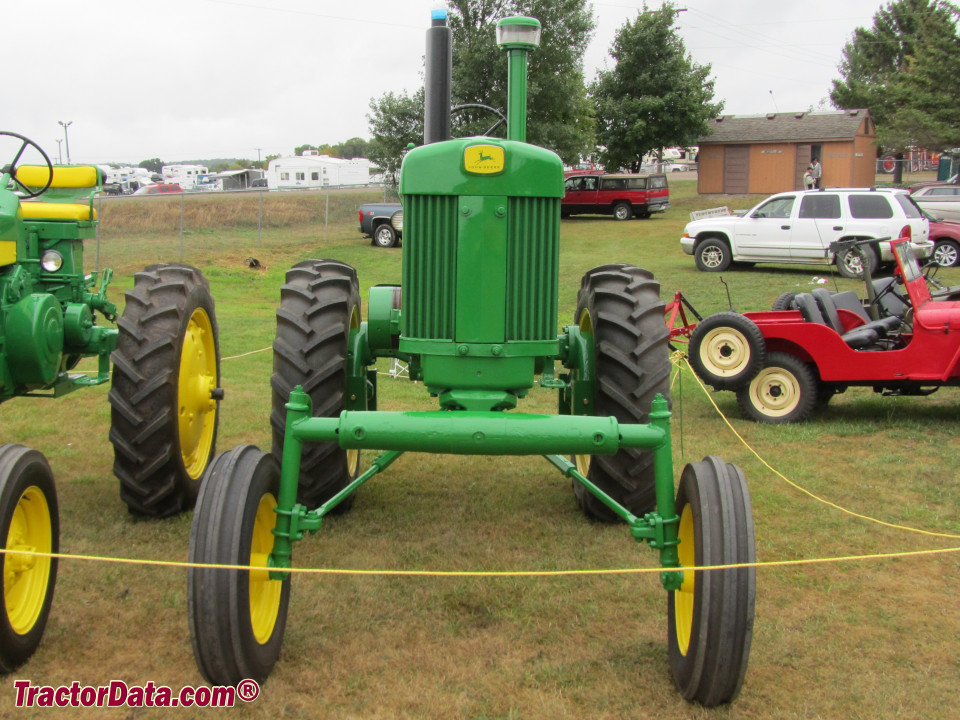 John Deere 730 Hi-Crop tractor.