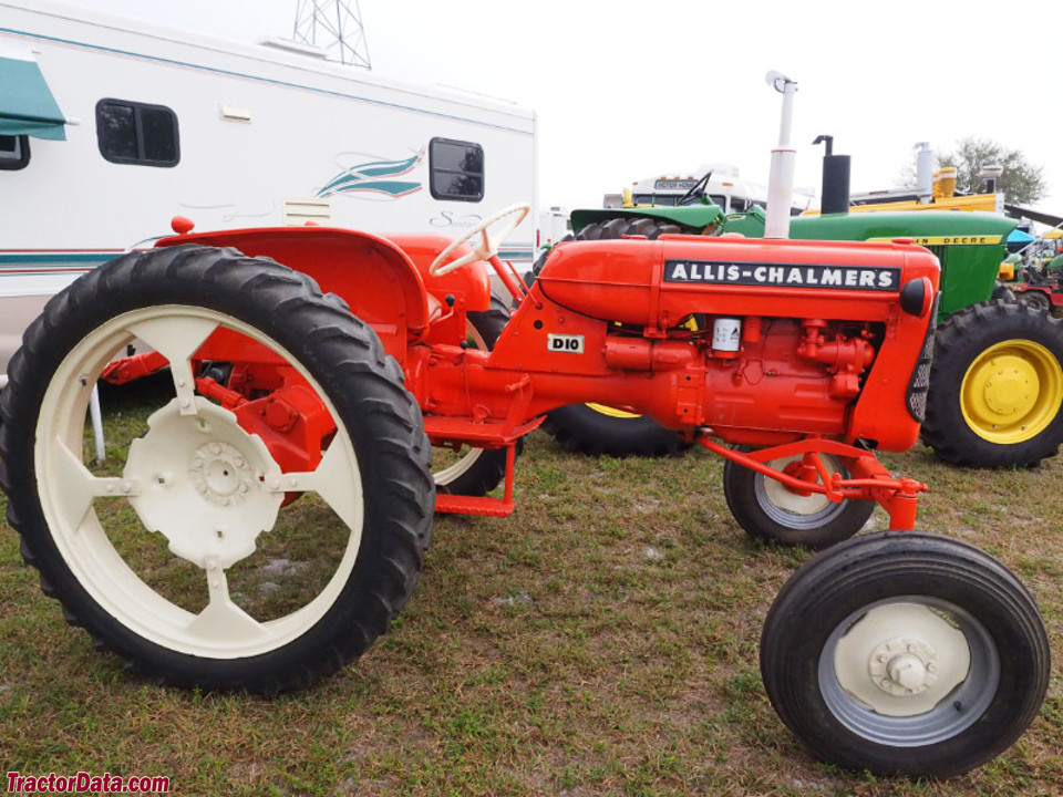 Allis Chalmers D10 High Clearance