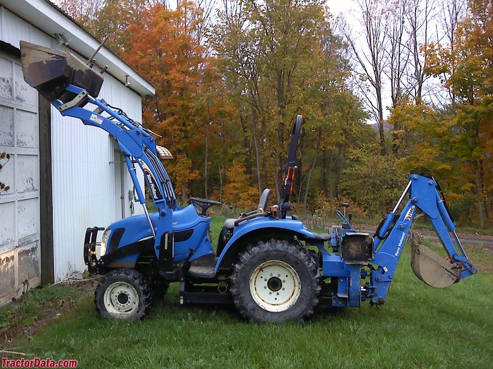 New Holland TC29DA with 14LA front-end loader and 756C backhoe.