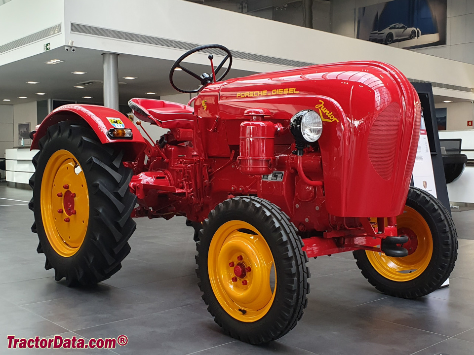 Porsche Junior 108 tractor.