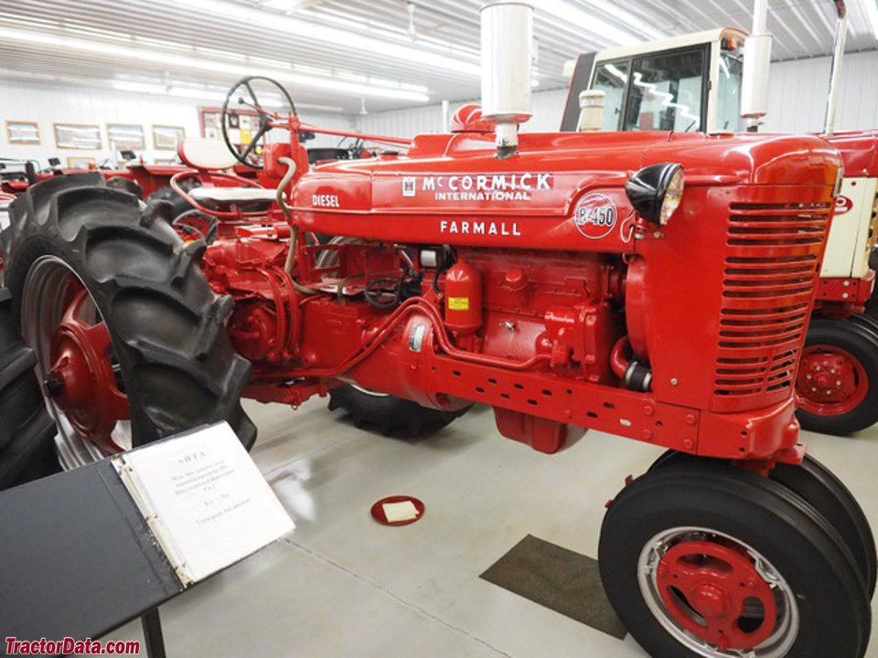 Farmall B-450 with tricycle front end.