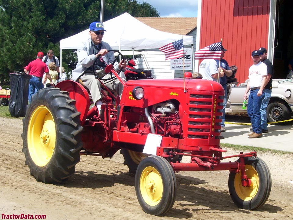 Massey-Harris 23 Mustang