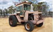 Upton 180 tractor photo