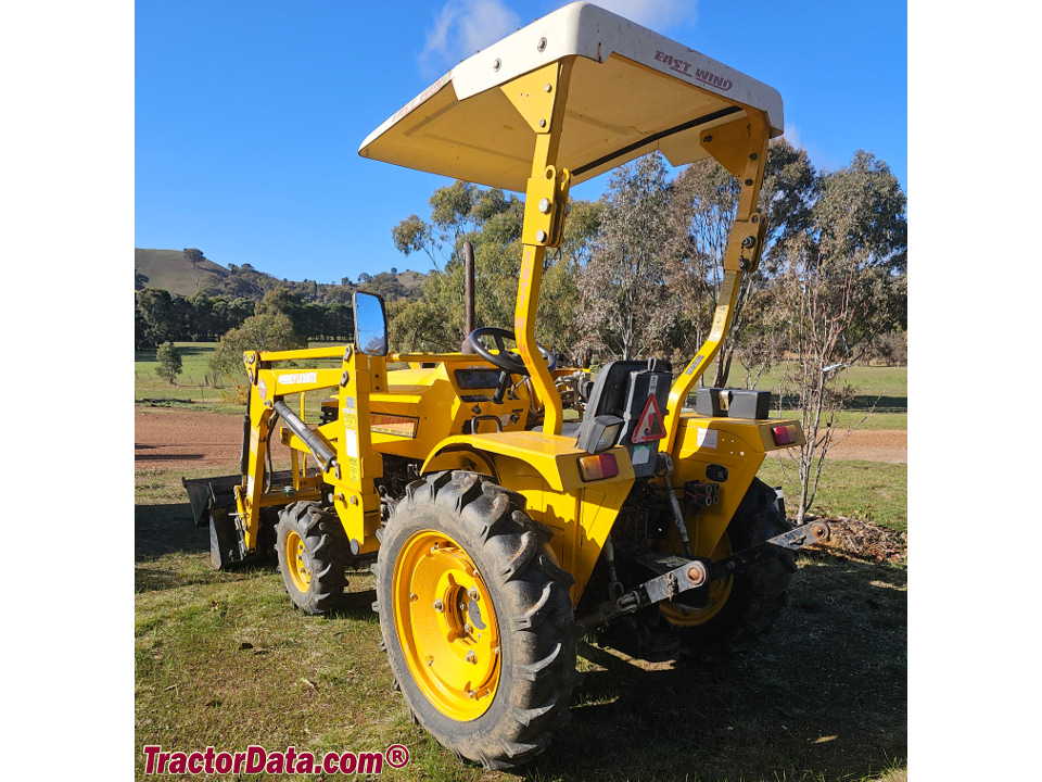 East Wind DF254 compact utility tractor.