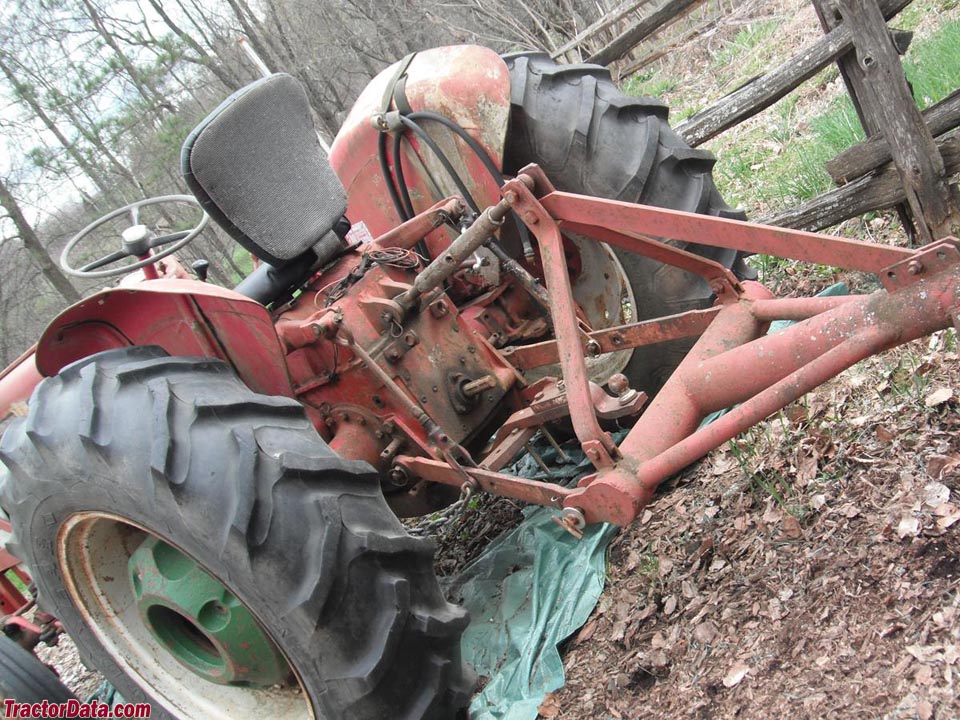 International Harvester B-276